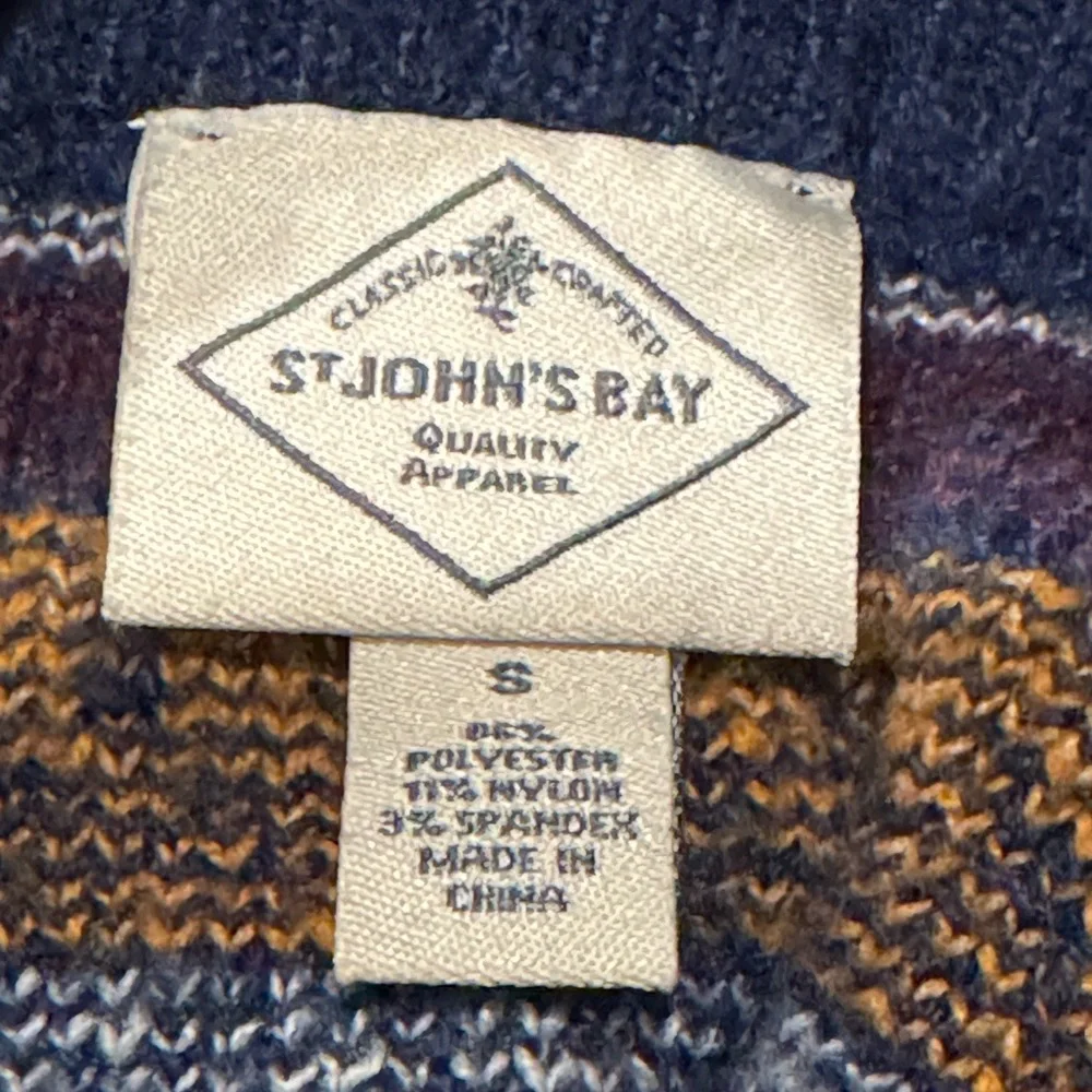 St.John’s Bay Button Back Super Soft Floral Knit Sweater- size S - Picture 9 of 9